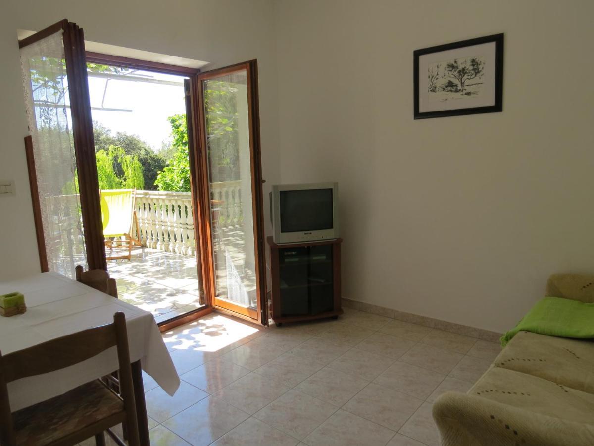 Funcic Apartments Banjole Ngoại thất bức ảnh
